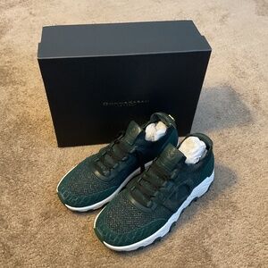 Donna Karan Brantley Sneakers